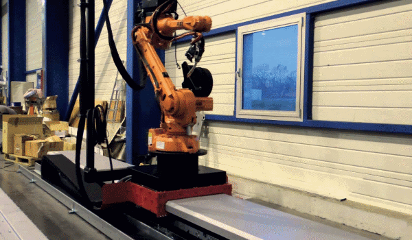 LUCAS - Toolbox for integrators of robotics